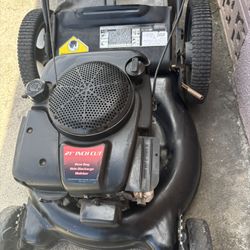 Push Mower Good Working Condition Tested Before Buy It.  160$$ Cash 