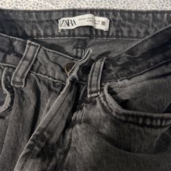 Black Jeans