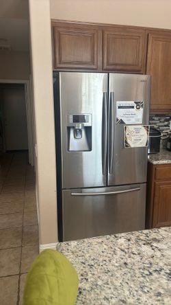 Samsung stainless steal refrigerator
