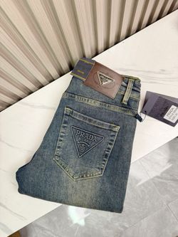 Prada Men’s Jeans 2026 New