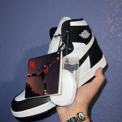 Jordan 1 High Black White 85