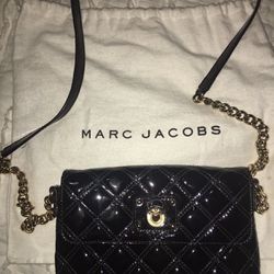 MARC JACOBS Quilted Black Leather Gold Chain Flap Bag AUTHENTIC