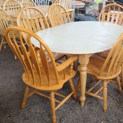 Solid Oak Dining Table / Country/ Rustic/ Farmhouse 
