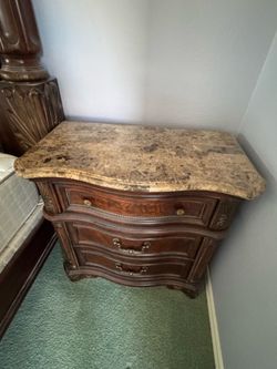 Classic Night Stand