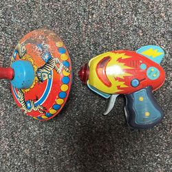 Vintage Labor Gun And Push Top