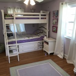 Smart Stuff Classic Twin Bunk Bed