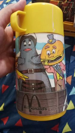 VINTAGE McDonalds metal lunchbox