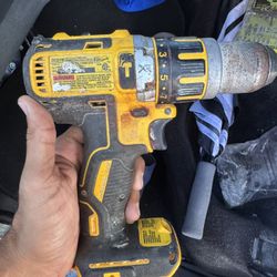 DCD795 20 Volt Dewalt Hammer Drill
