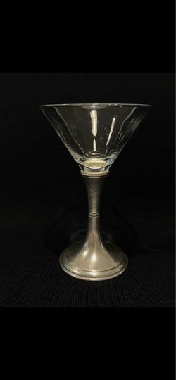 Arte Italica Verona Martini Glass 7” Tall Pewter & Glass Handmade Stamped. Beautiful and very rare pewter and glass martini glass is in good condition