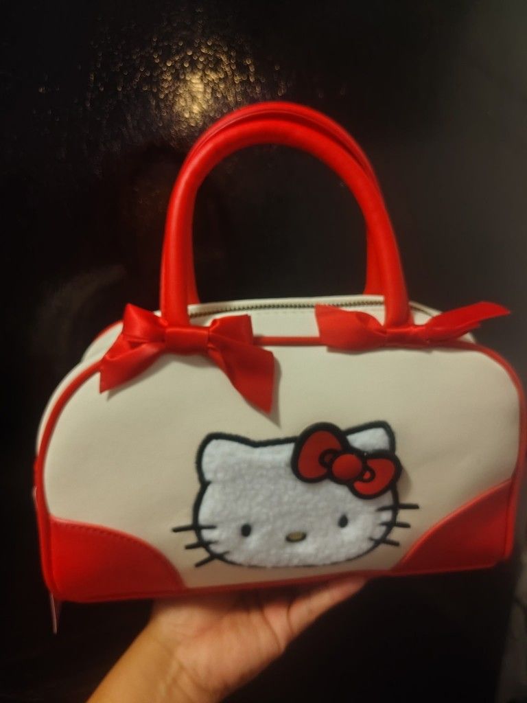 Hello Kitty Purse