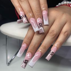 Nails 