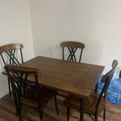 Free Table