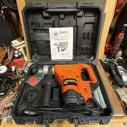SNAUZER SDS PLUS HAMMER DRILL WITH CHISEL AND POINT BITS
