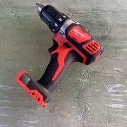  Milwaukee M18 18V Lithium-Ion Cordless 1/2 in. Drill Driver (Tool-Only)