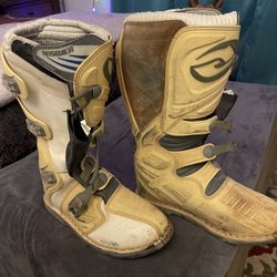 Answer Racing Boots Size 11