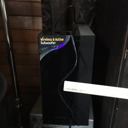 Samsung Subwoofer & Samsung Sound Bar 