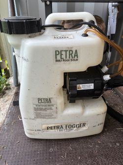 Electrical pump sprayer
