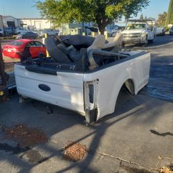 2019 Ford F250 F350 Bed And Tail Gate Some Damage 