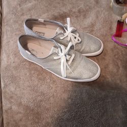 Women's Keds Size 11 Silver In Color