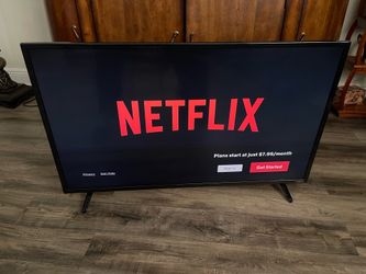 Vizio 43” SmartCast TV With New Remote Control. $70 Firm On Price