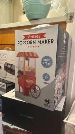 popcorn maker