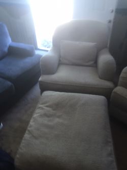 Love Seat With Foot Rest