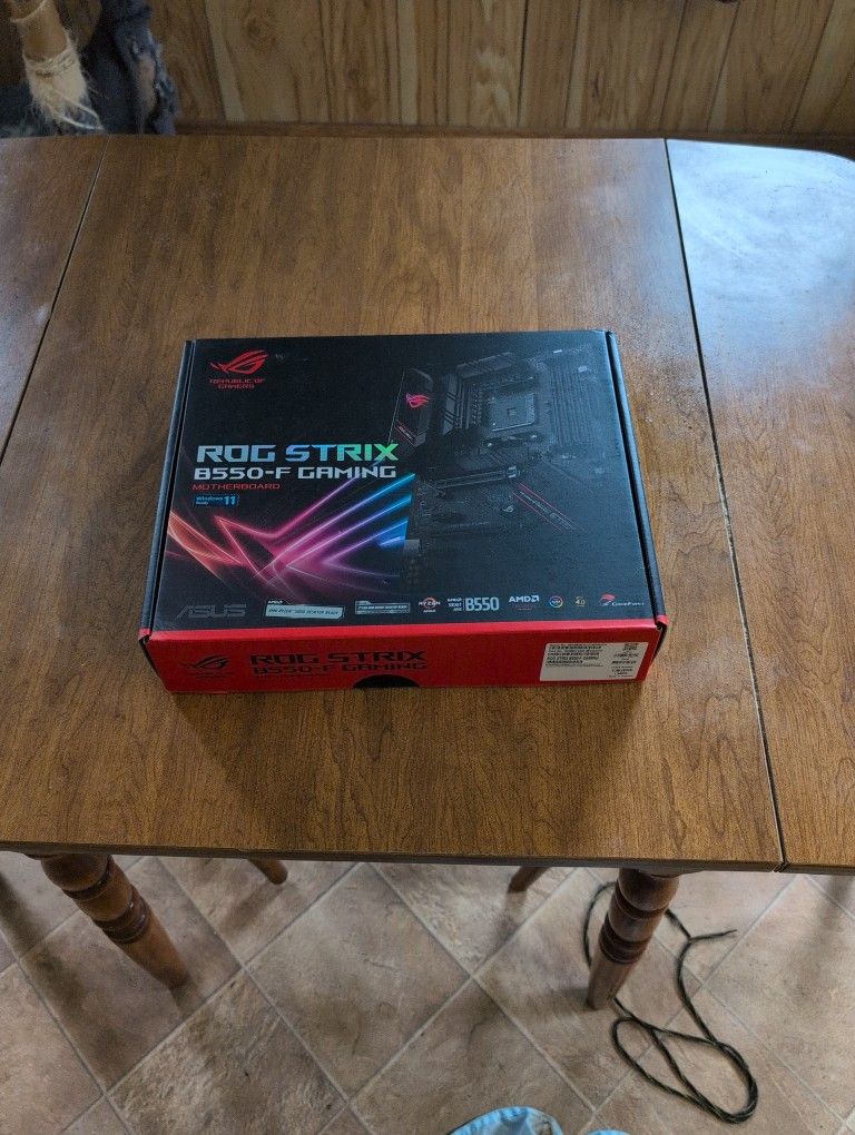 Rog Strix 8550-F Gaming Motherboard