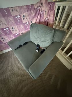 Single couch