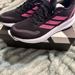 Adidas Runfalcon 5 (size 8.5w)
