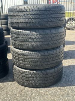 SET OF TIRE 275 50 22 BRIDGESTONE 85% LIFE