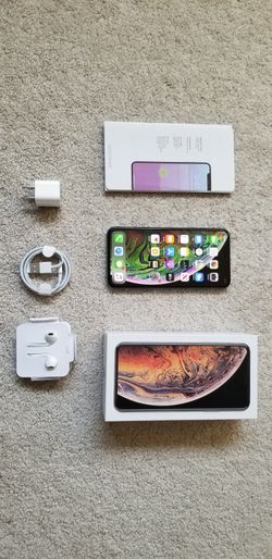 Unlocked Gently Used iPhone Xs Max 256GB Space Grey Gray A1921 MT6J2LL/A