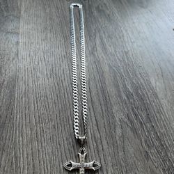 Heavy Silver Chain With Cross