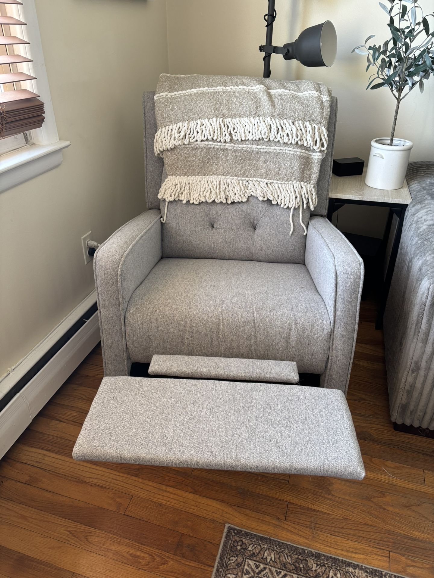 Recliner