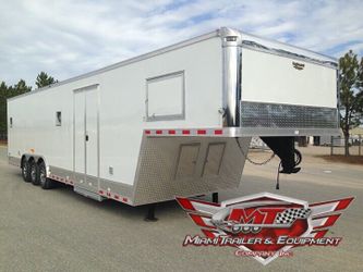 Gooseneck Enclosed Race Trailers