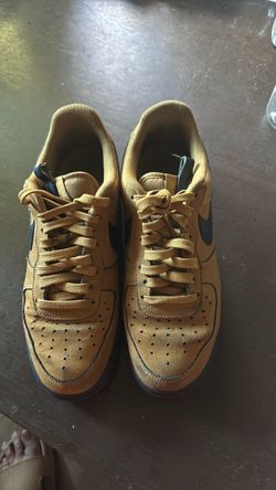 Nike Air Force 1 Wheat Low-Top Sneakers size 8