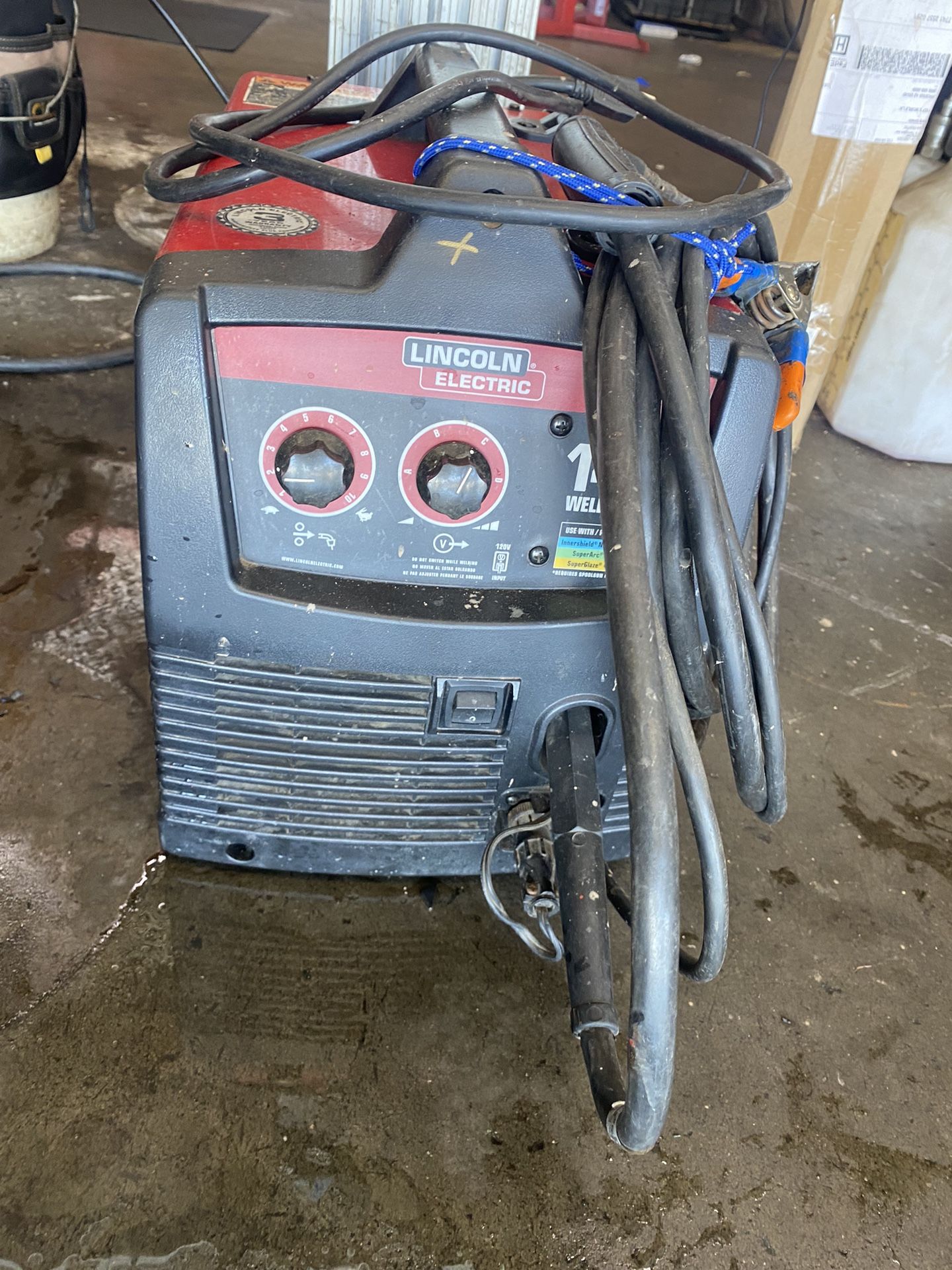 Lincoln Welder 140