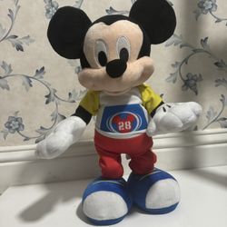 Disney Junior Mickey Mouse Funhouse Stretch Break Mickey Mouse 17 Inch Dancing and Singing Feature Plush