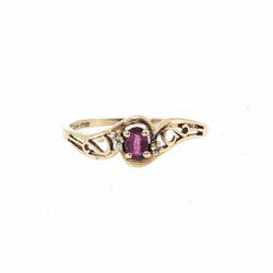 Woman’s Ladies 10k Yellow Gold Oval Pink Stone and Diamond Scroll Ring Size 7.5 GP3136276