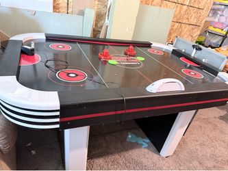 Table air hockey