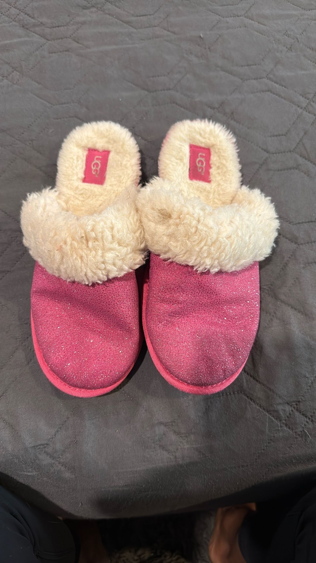 Girls Ugg Slippers