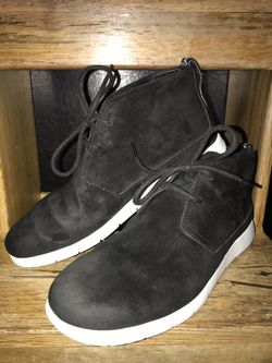 NEW UGG Freamon Black Lace Up Suede Men’s Chukka Ankle Boots Sz 12