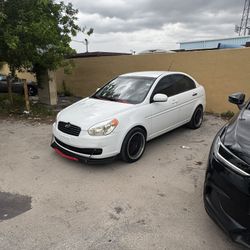 2010 Hyundai Accent