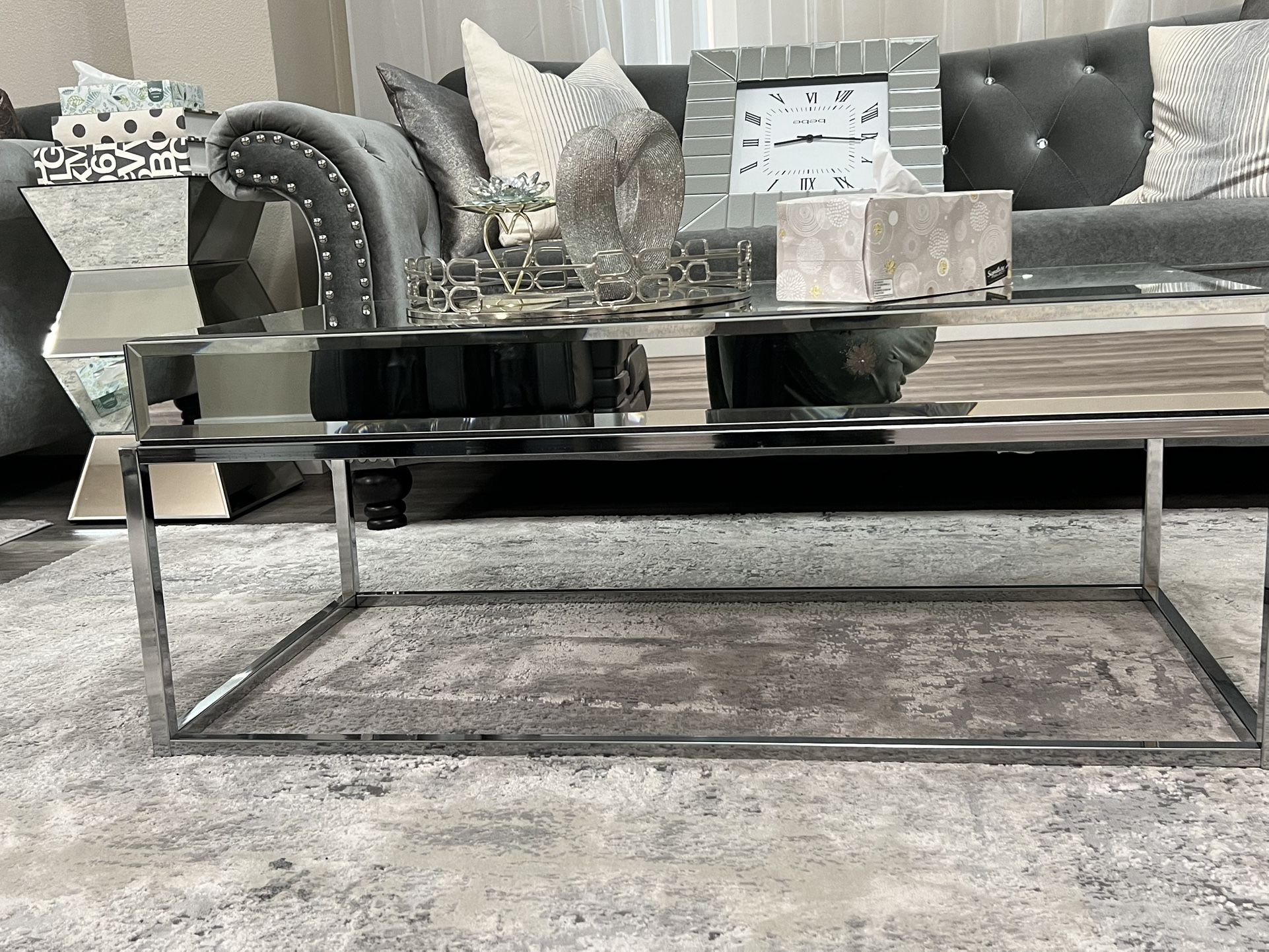 Mirror 🪞 Table, They Have Cracked On The Ta