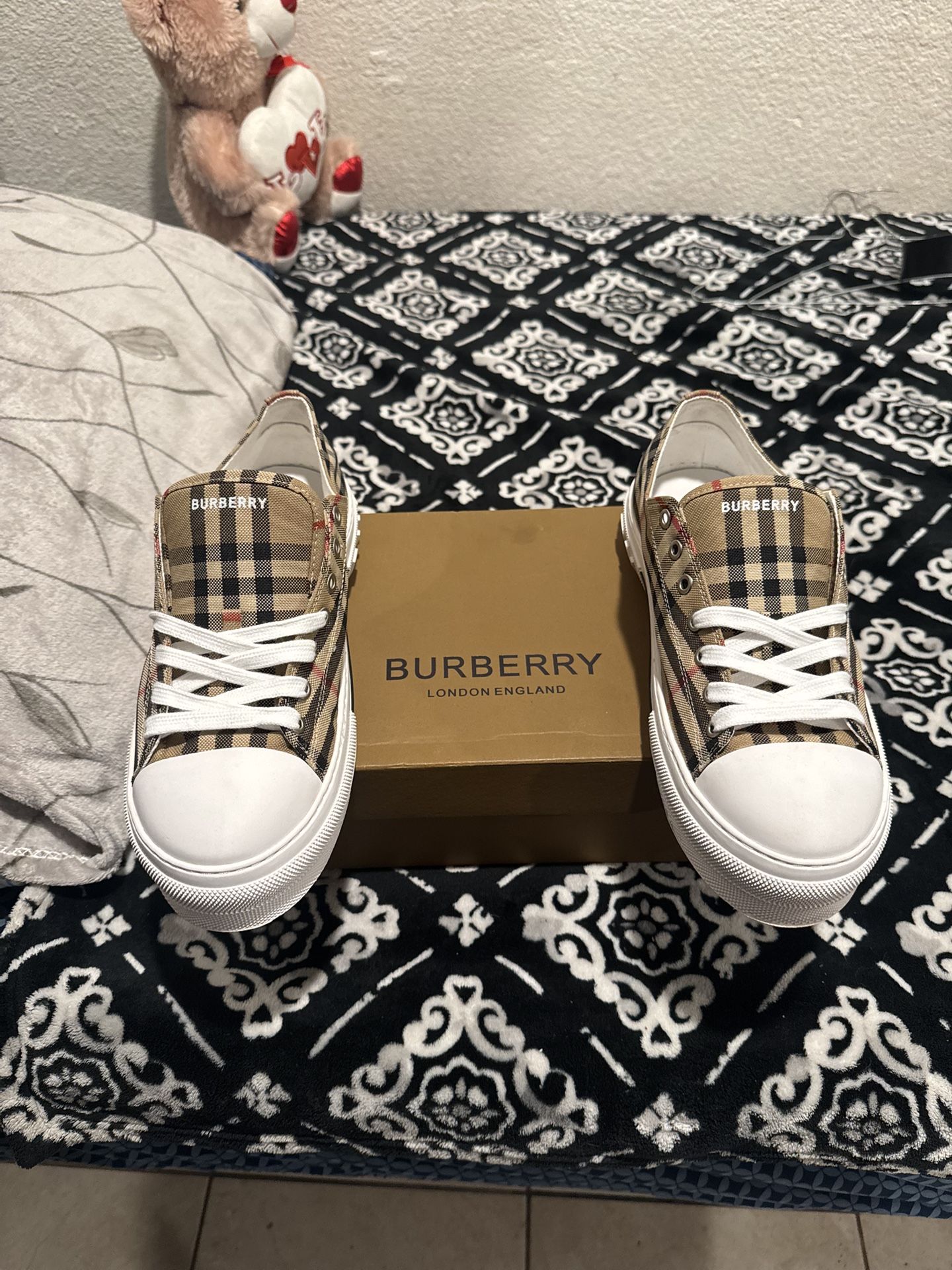 Burberry Shoes
