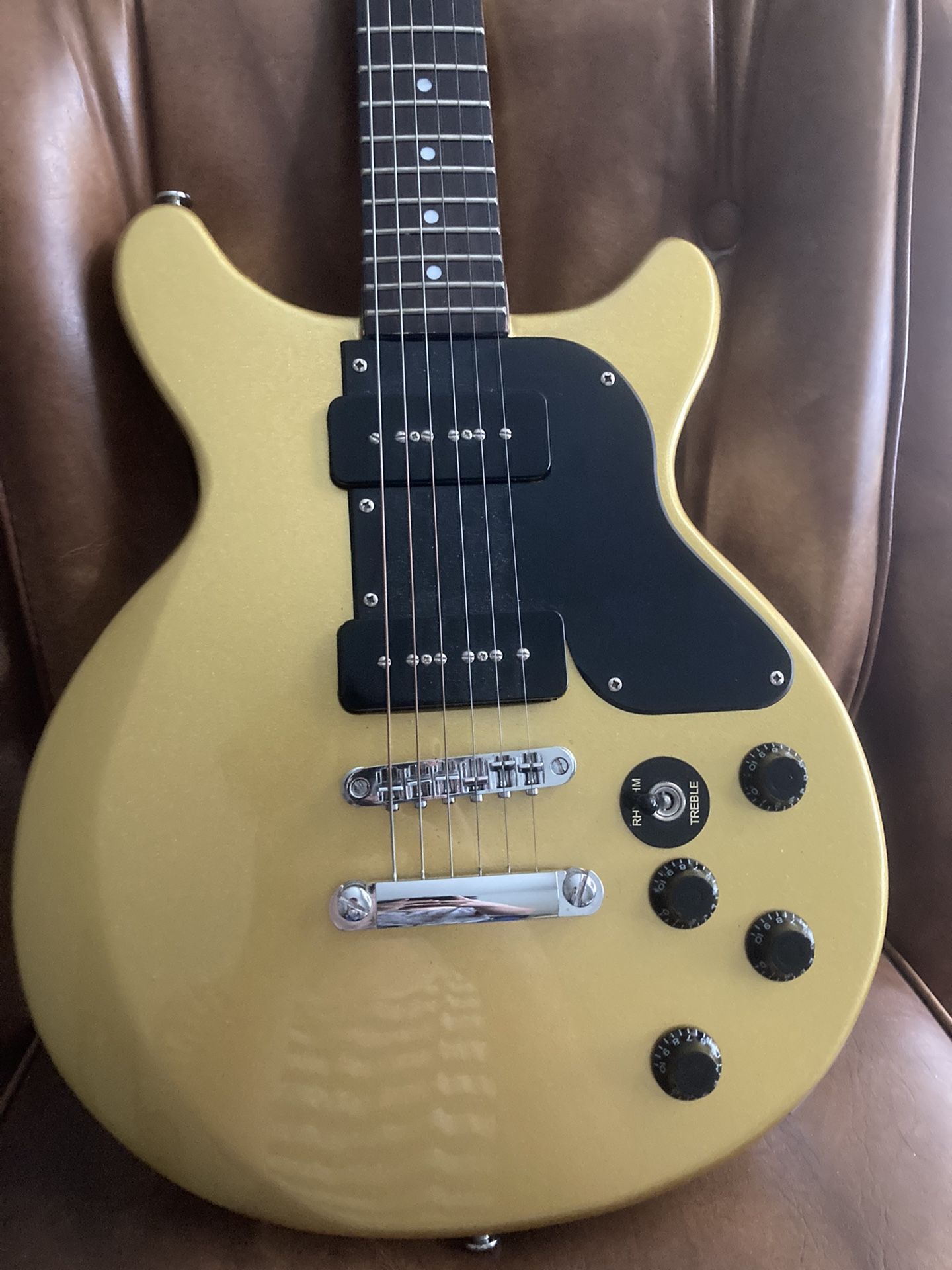 Firefly FFDC Goldtop