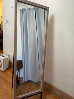 Stand Up Mirror