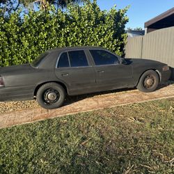 2011 Crown Vic Everything Works 