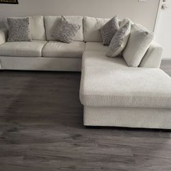 Sectional Sofa/Sofabed 