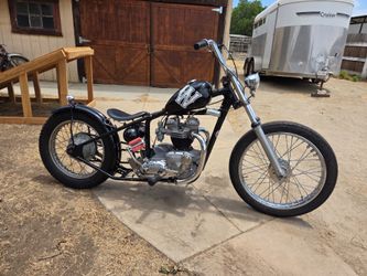 Triumph Tr6 Bonneville chopper motorcycle project