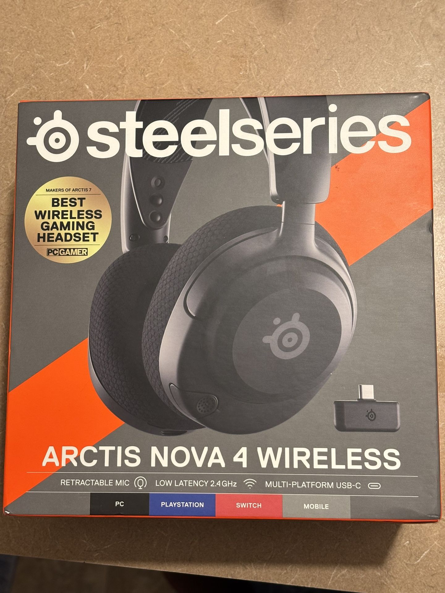 Steelseries Arctis Nova 4 Wireless